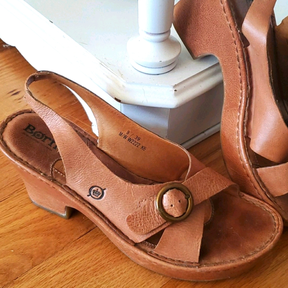 Born wedge sandals